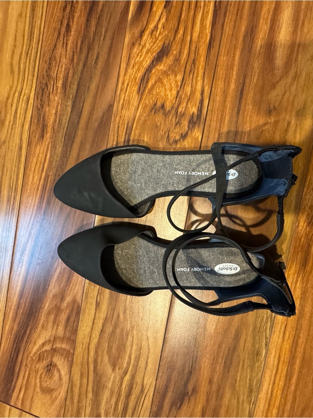 Dr. Scholl's Women's Black Pointed Toe Strappy Flats